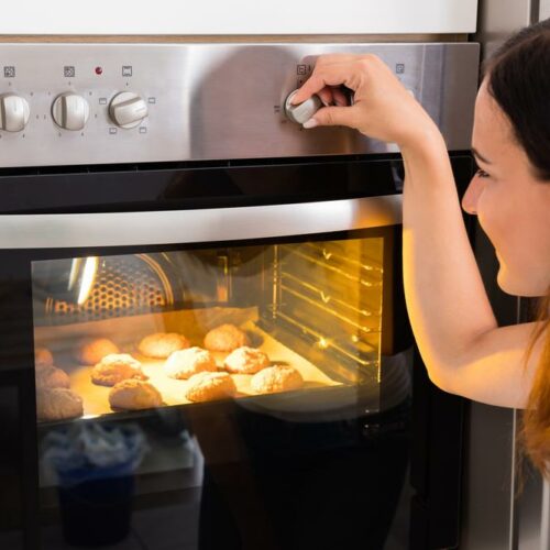 4 Benefits of Microwave Ovens