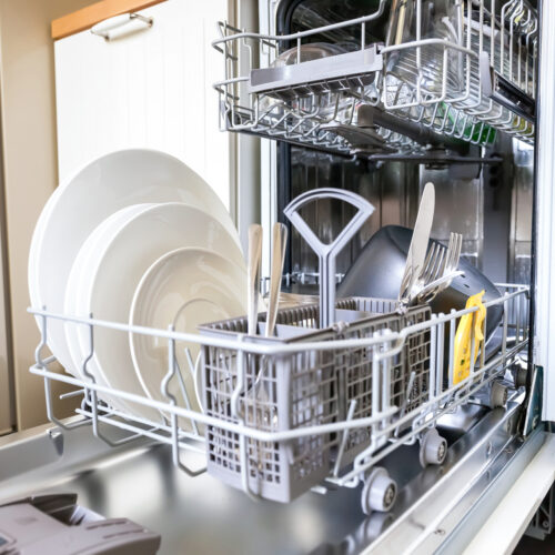 5 Tips To Consider Before Buying A Dishwasher