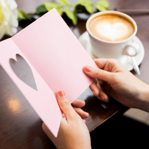 8 easy tips for choosing greeting cards