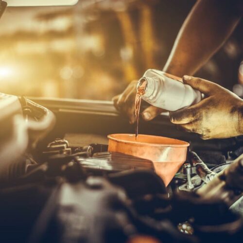 Synthetic Oil Change and How it Helps Improve the Car&#8217;s Engine