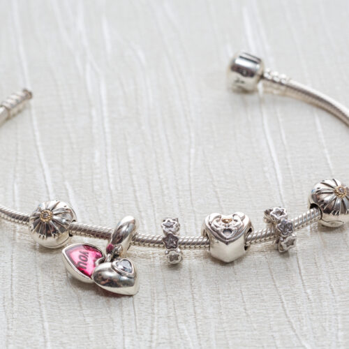 PANDORA – The Perfect Jewelry Store For Bracelets and Charms