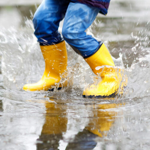 Reasons why Hunter rain boots are a great buy