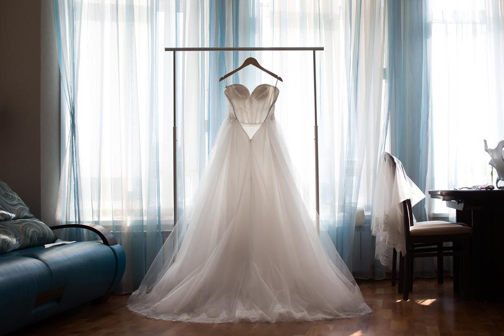 The importance of a flawlessly-tailored wedding dress