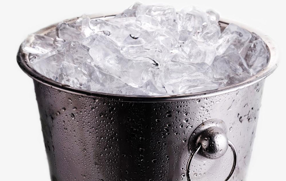 Things to consider while buying ice makers