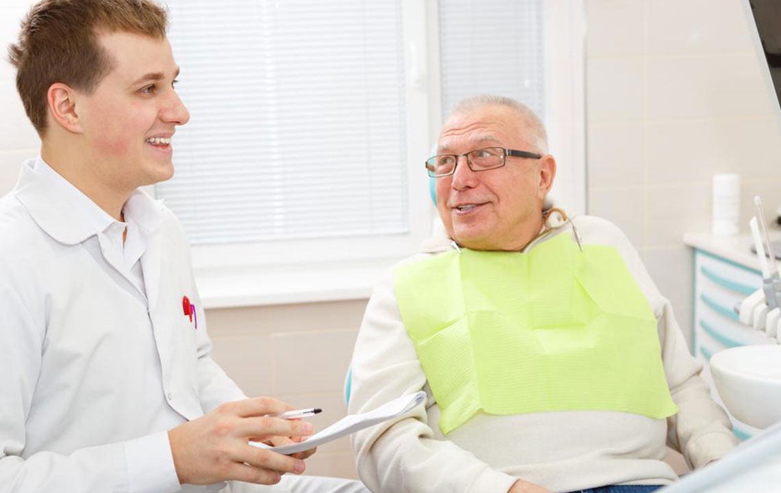 Things you should know about dental implants for seniors