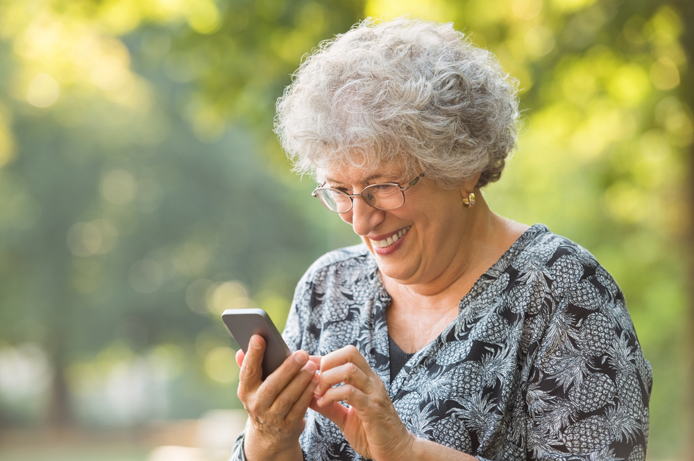 4 Questions To Ask Before Buying Jitterbug Phones For Seniors