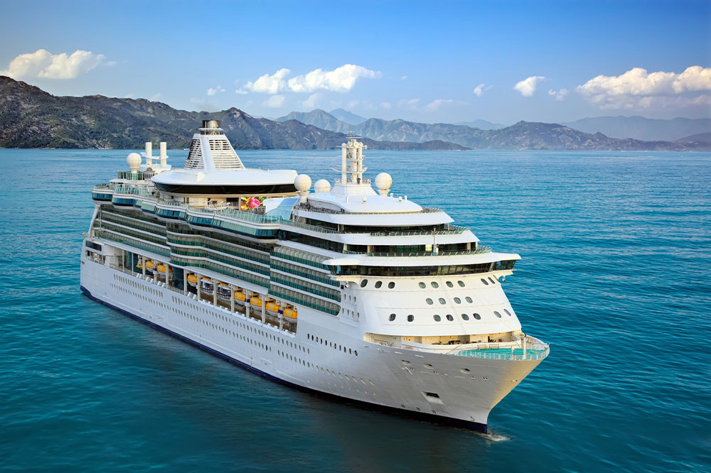 5 things you must do while on a cruise