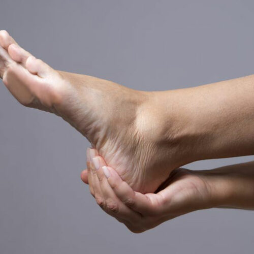 8 Causes of Foot Pain You Must be Aware of