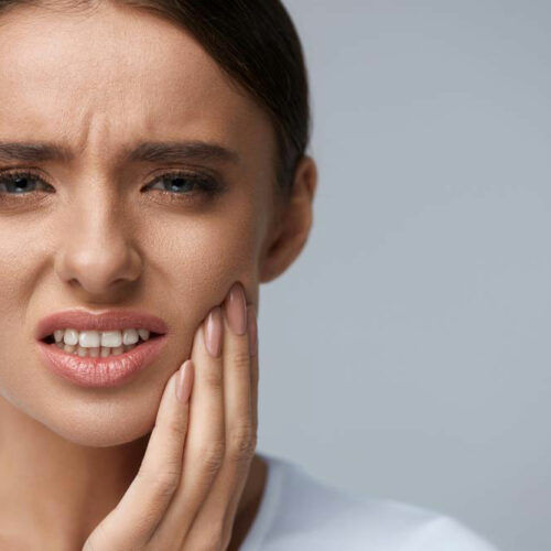 Home Remedies To Treat Gum Pain And Toothache