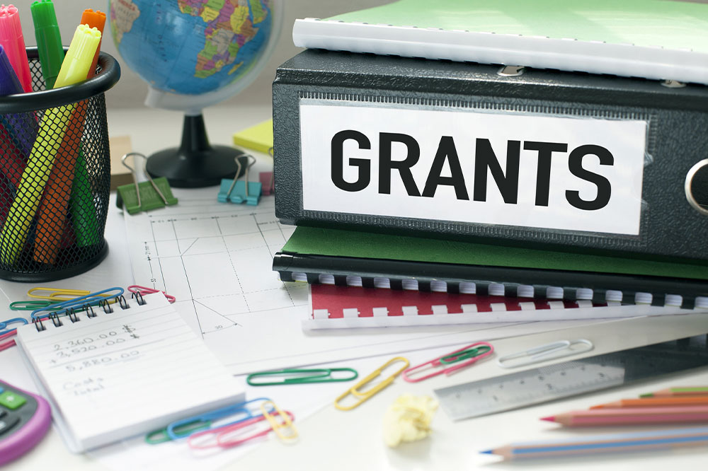 Steps to Apply for a Free Grant