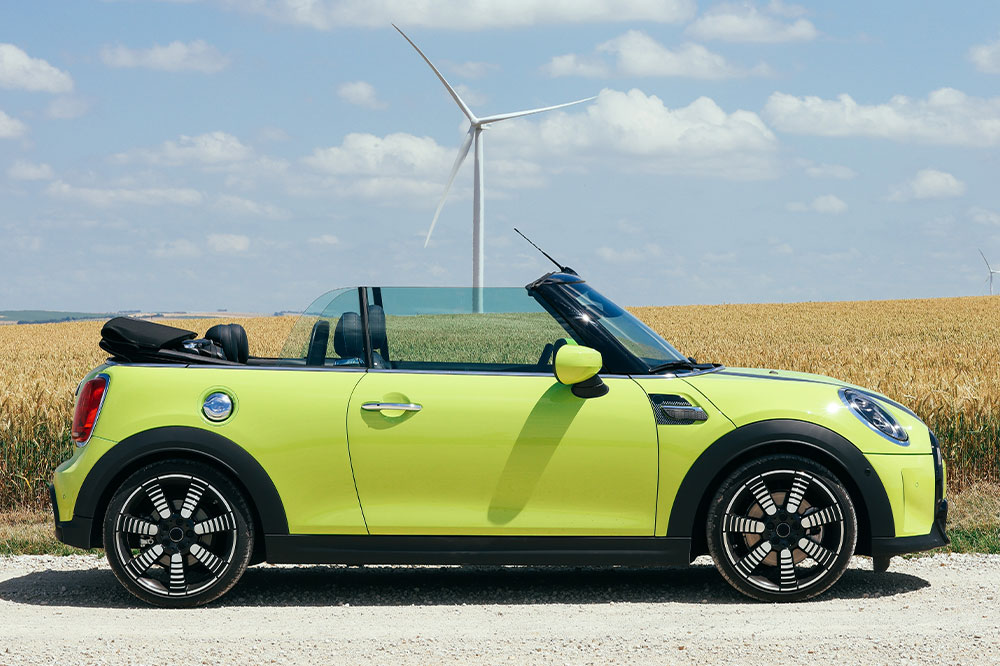 Key Highlights of the MINI Cooper Convertible